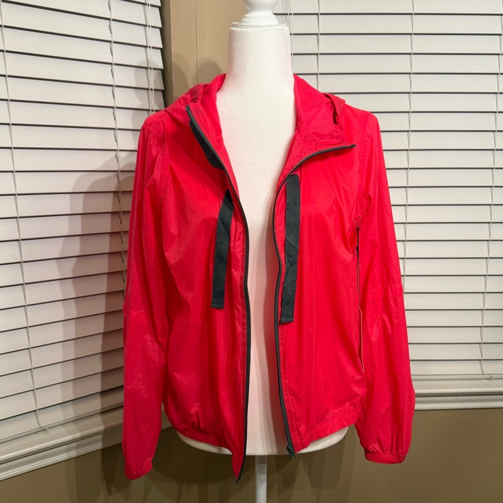 ZYIA Hot Pink Hoodie Windbreaker Drawstring NEW Medium Large Active Rain Jacket